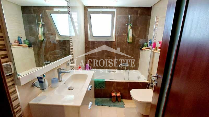 Triplex S+3 avec jardin aux Jardins de Carthage